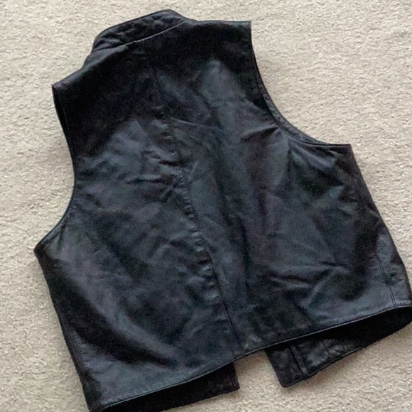 HARLEY DAVIDSON LEATHER VEST SIZE SMALL VINTAGE 90S - Picture 2 of 11